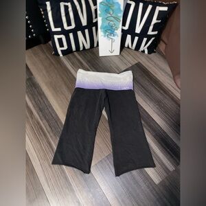 PINK Victoria's Secret Black Leggings with White-to-Purple Ombre Waistband